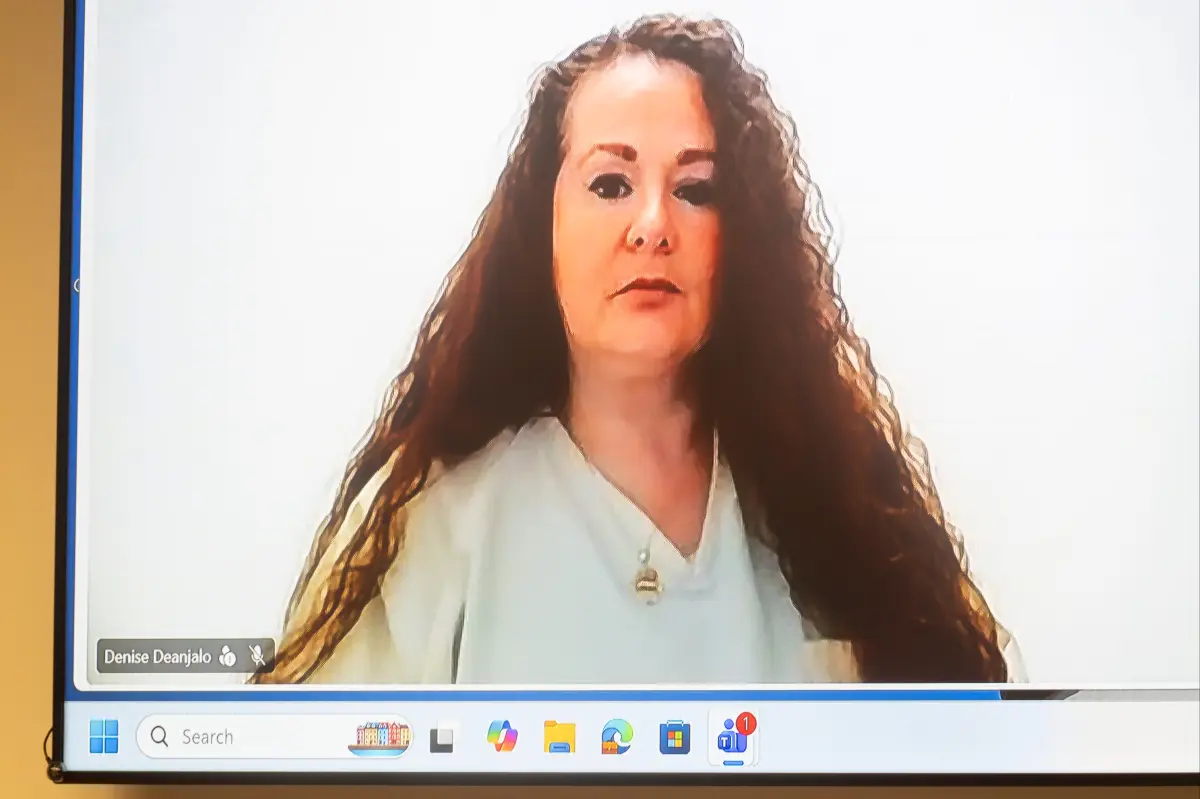 Single female death row inmate Christa Pike states she feels 'at peace' before her execution, as the Tennessee governor turns down her final request for clemency.