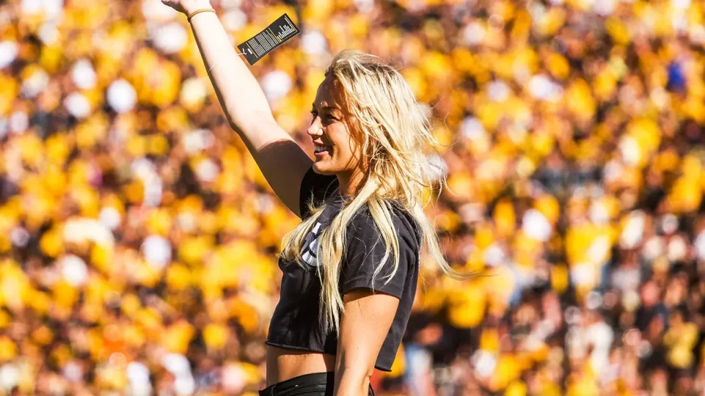 Sophie Cunningham enjoys our veterans and football season, a 380-pound high school athlete, and disappointing Rutgers fireworks