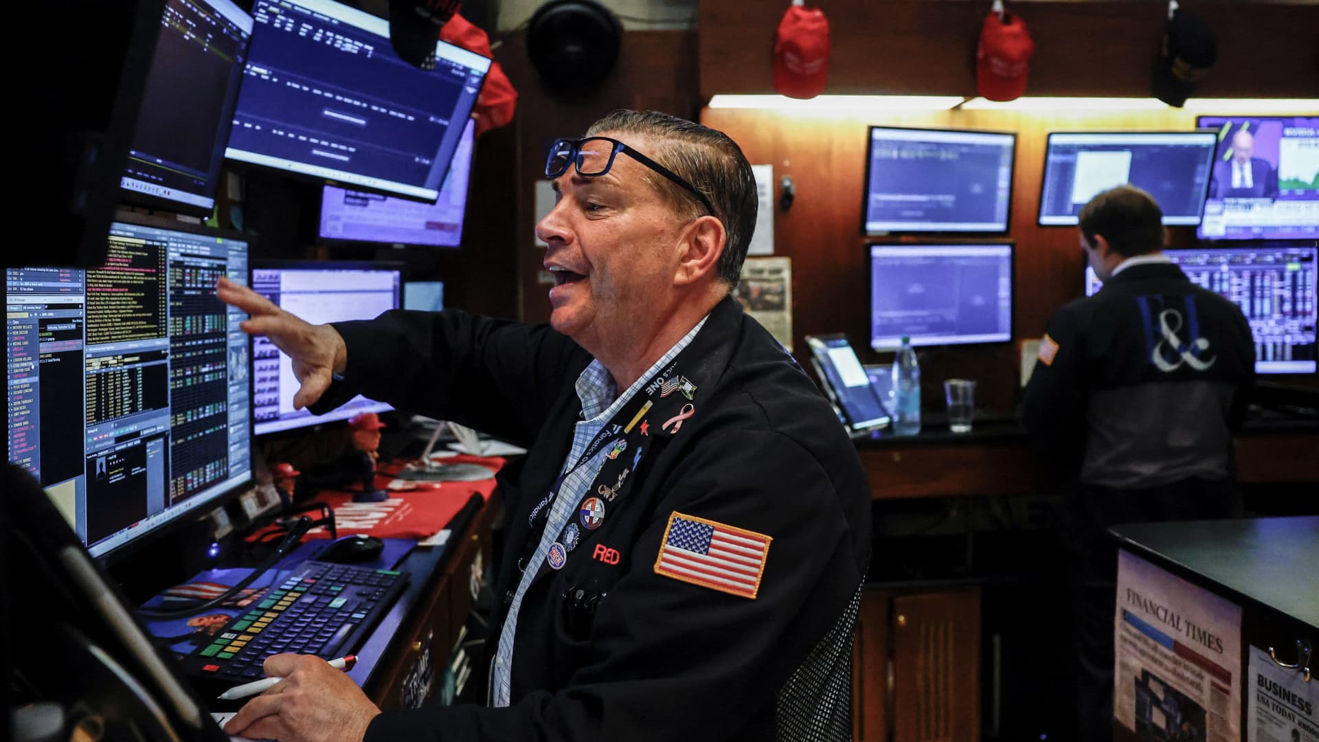 Stock futures decline following a successful week on Wall Street: Live updates