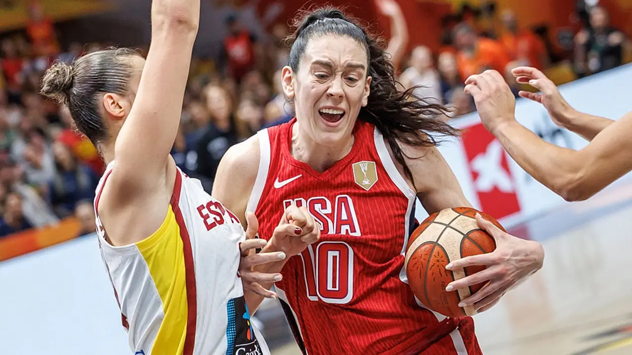 Team USA overcomes challenge from Spain with strong fourth quarter to advance to FIBA Women's World Cup final