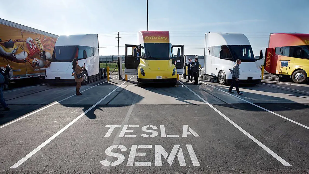 Tesla Semi deliveries start with PepsiCo and DHL as initial customers