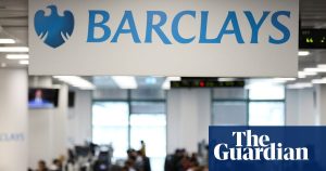 Thousands of Barclays employees resist the requirement to return to the office
