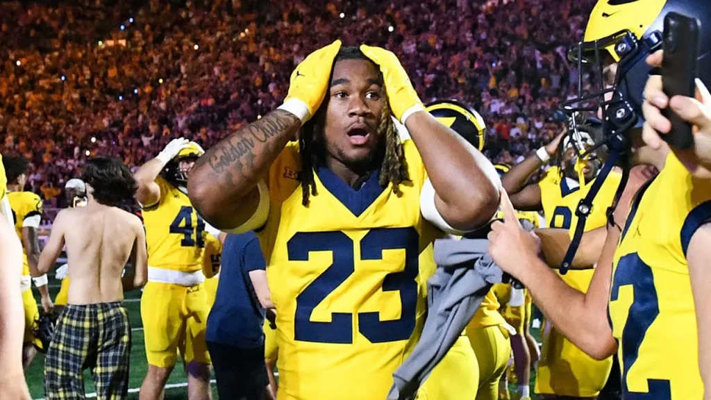 Timing issue: NCAA states officials mishandled replay process in Michigan's victory against Western Michigan