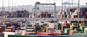 Truck Drivers Leave Their Jobs Quickly. Here’s the Reason.