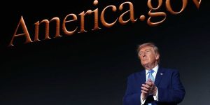 Trump introduces a new AI-driven website to simplify access to the federal government.