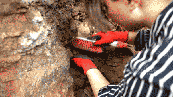 Workers uncover ancient pottery stash beneath Rustaveli Avenue in Tbilisi.
