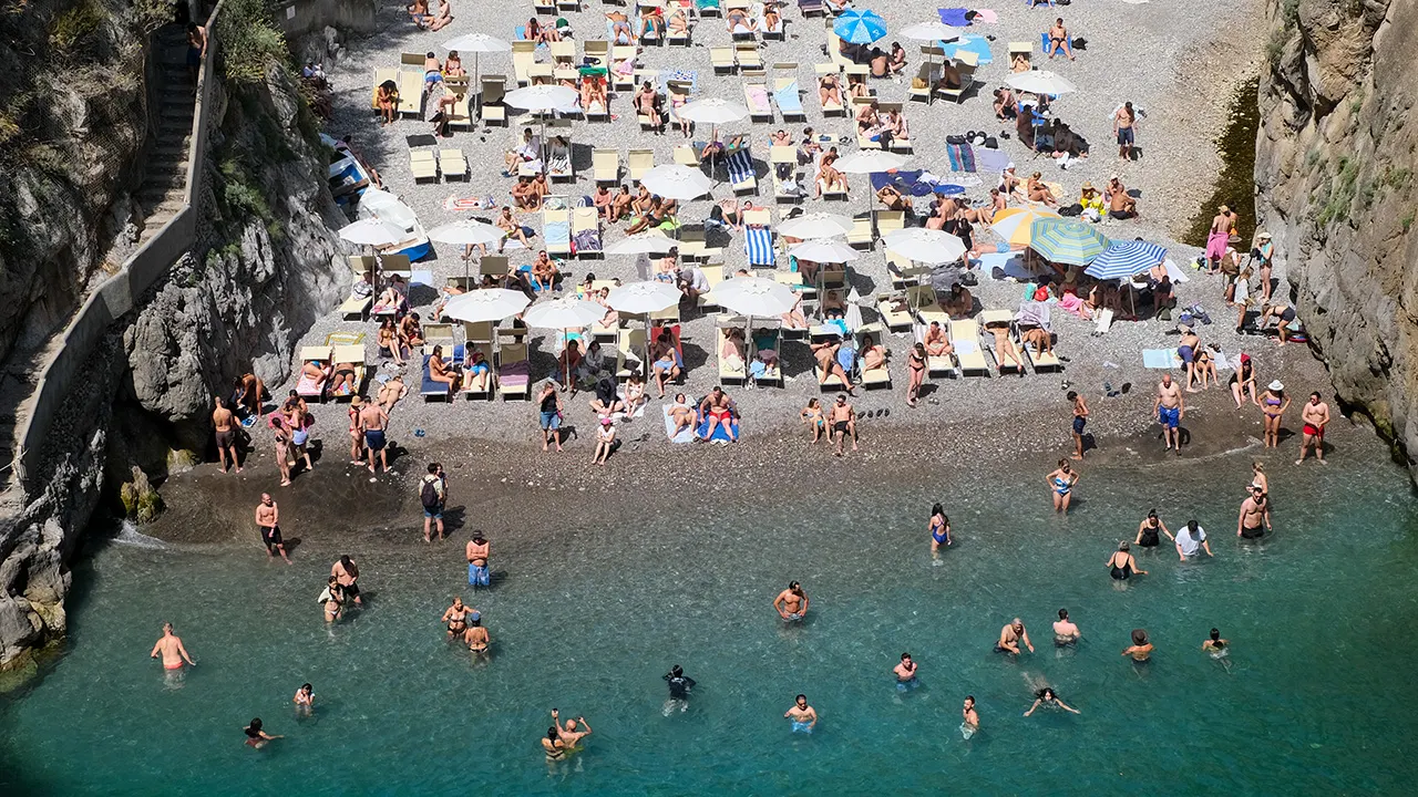 22-year-old from New Jersey in serious condition after jumping off a cliff at Fiordo di Furore