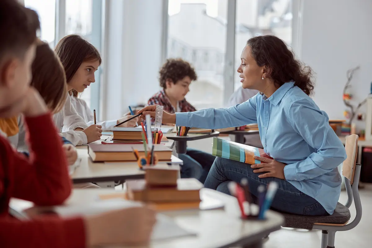 A survey shows that one in four teachers in the US may leave their jobs within a year.