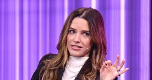 Actress Sophia Bush Supports Discussion on Casual Divorce: 'You Dislike a Woman with Independence'