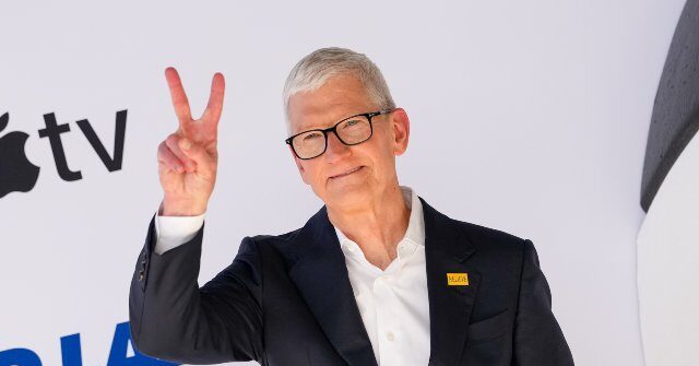 Apple News Suppressed Reports on DNC's Financial Issues Before Midterm Elections