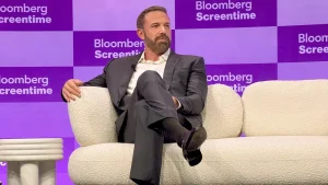 Ben Affleck criticizes the 'propaganda' against AI while supporting the use of technology.