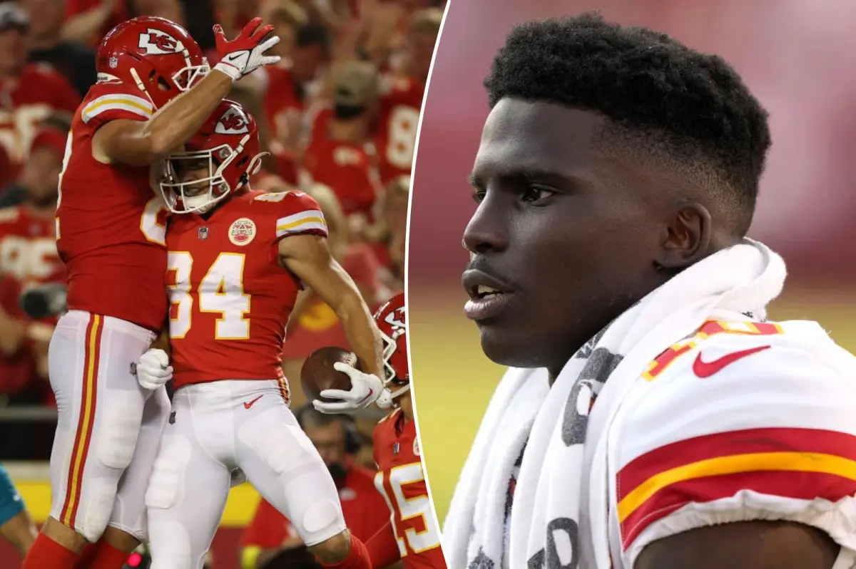 Chiefs come together with receiver Justin Watson amid ongoing Tyreek Hill speculation