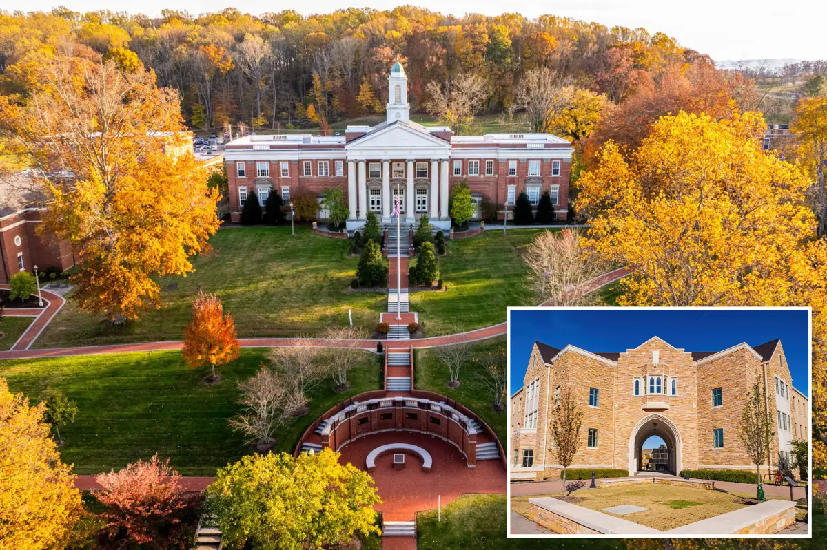 Colleges in the US reduce tuition by tens of thousands as families resist high costs.