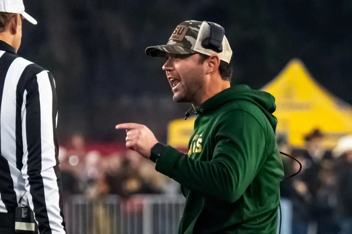 Colorado State dismisses defensive coordinator Tyson Summers during the first quarter