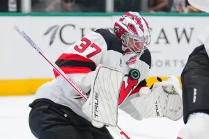 Connor Hellebuyck shines in impressive debut as Devils defeat Stars for their fourth consecutive victory