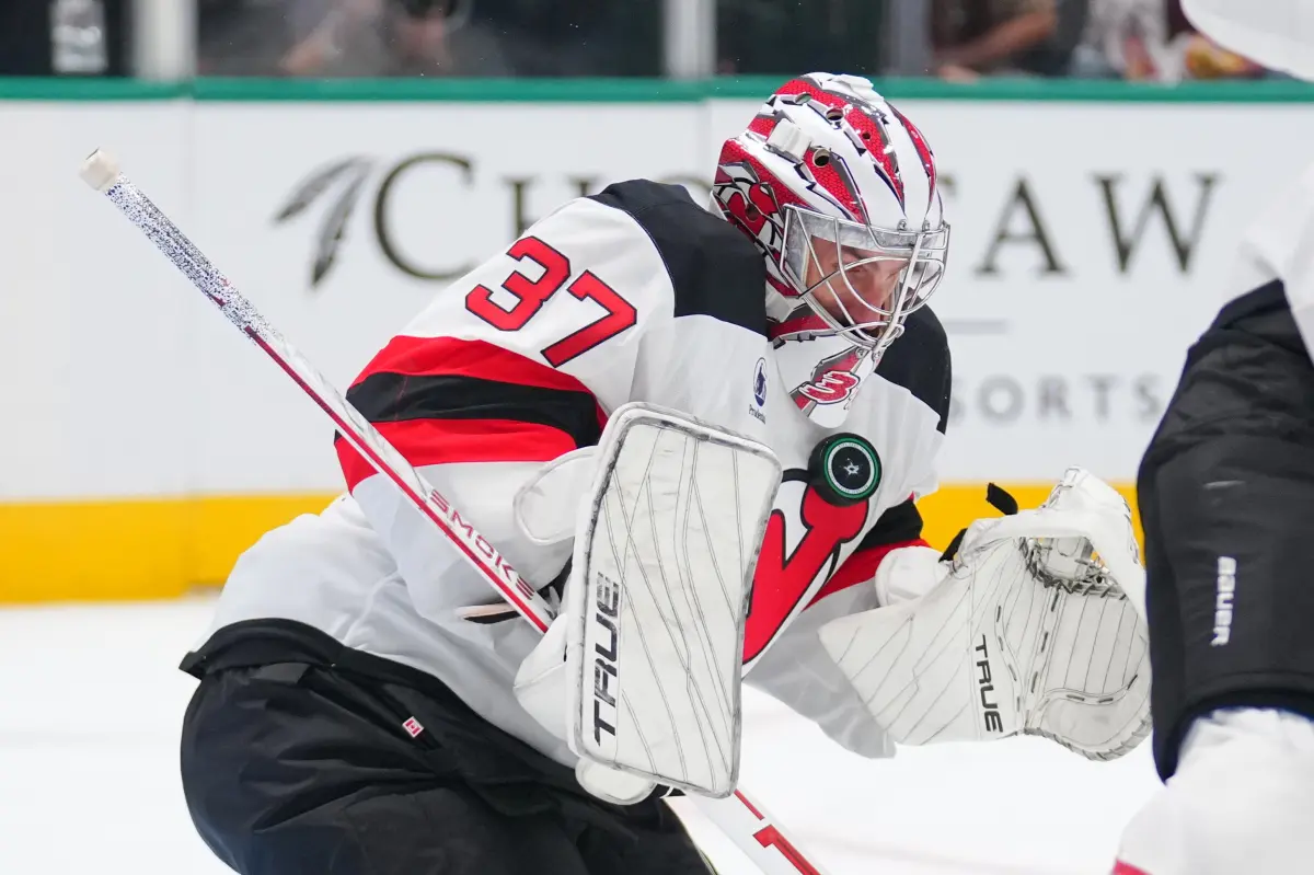 Connor Hellebuyck shines in impressive debut as Devils defeat Stars for their fourth consecutive victory
