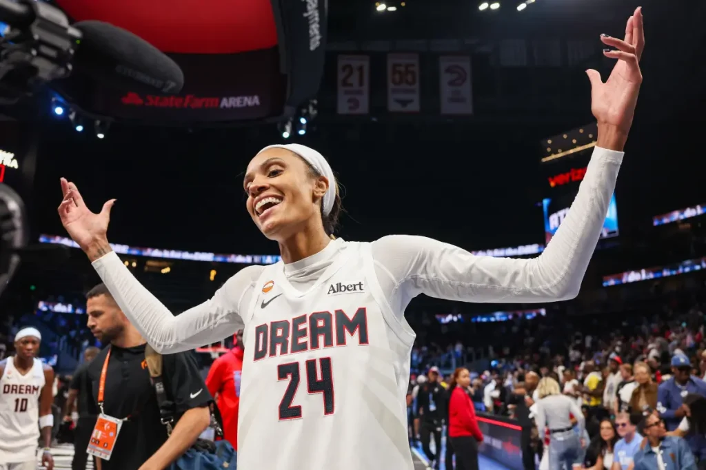 DeWanna Bonner is the hero for Dream &mdash; and a nightmare for Liberty in the semifinals.