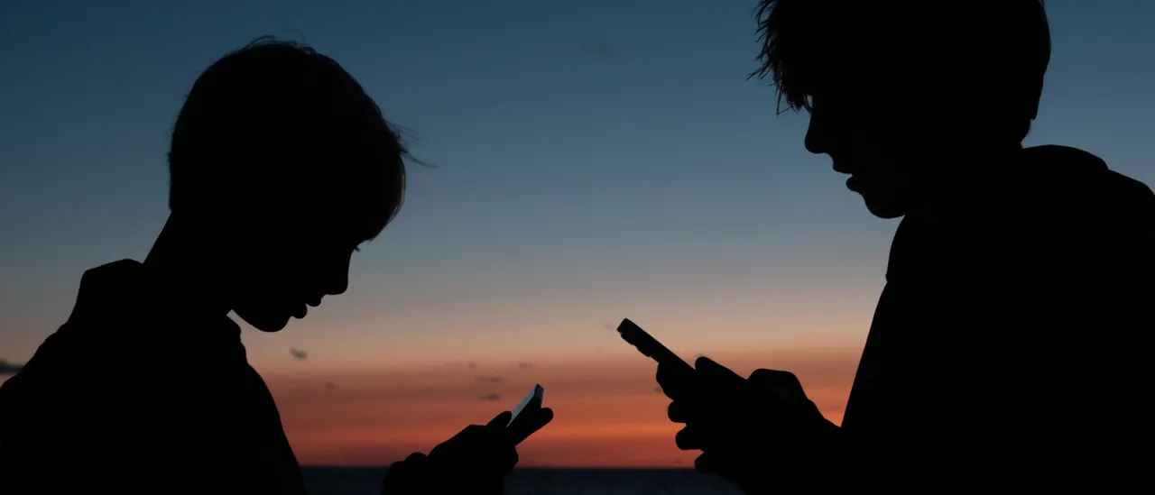 Don't Overlook Older Generations: Boomers Also Struggle With Overwhelming Modern Addiction