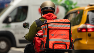 DoorDash buys Instacart in a $17 billion agreement