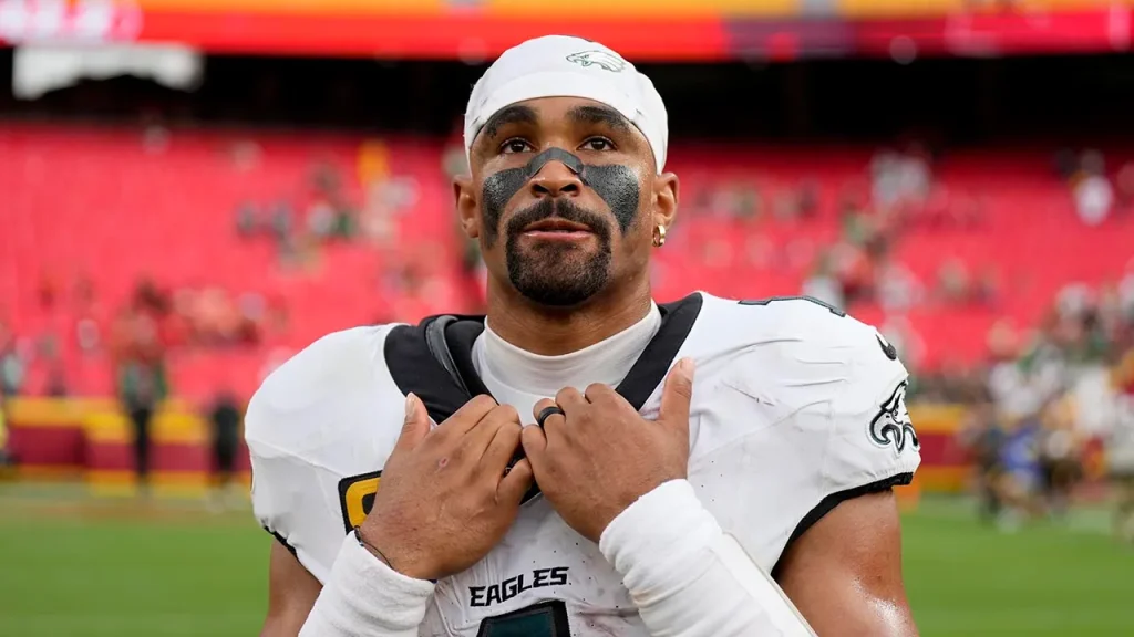 Eagles plan to reunite with Jalen Hurts this season if one condition is met regarding his blood clot problem, according to a report.