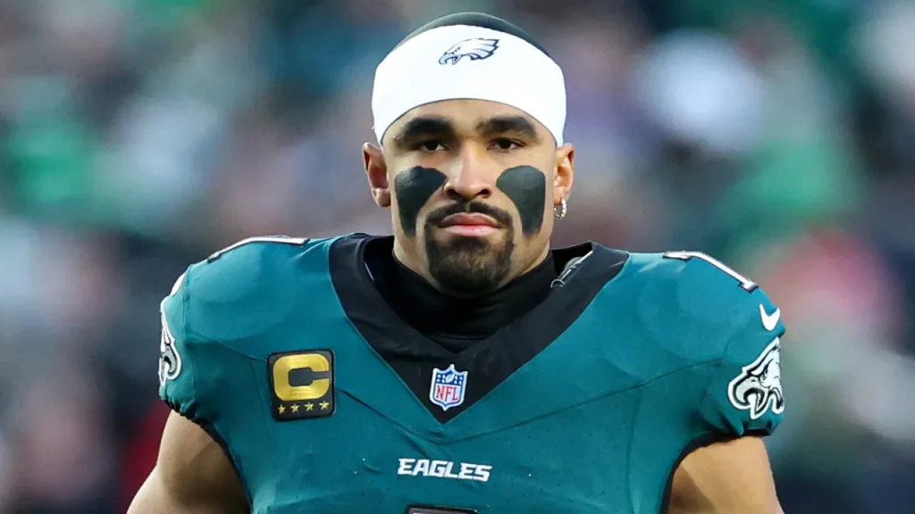 Eagles seem ready to bring in a quarterback from the Cowboys' practice squad as Jalen Hurts faces a blood clot issue.