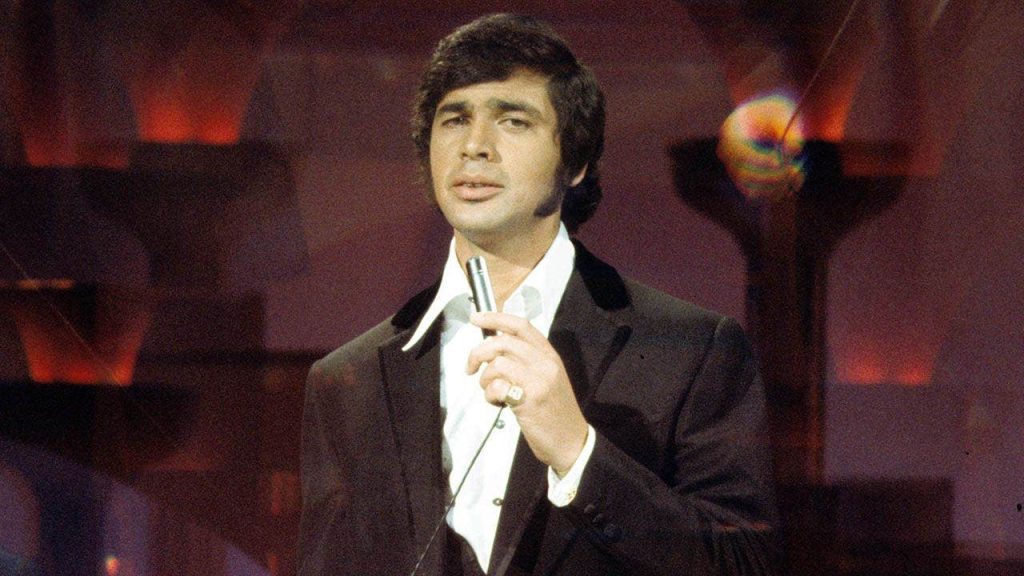 Engelbert Humperdinck remembers dealing with casting couch experiences in his music career