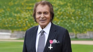 Engelbert Humperdinck restrained a nurse during his time at a tuberculosis sanatorium.