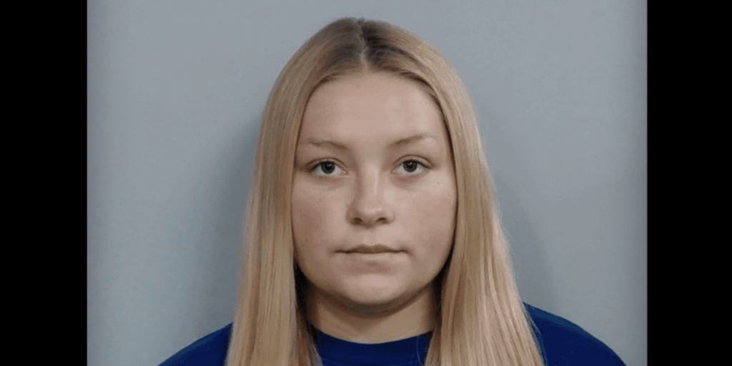 Former University of Kentucky cheerleader who confessed to killing her newborn baby finds out her sentence — judge gives harsh truth.