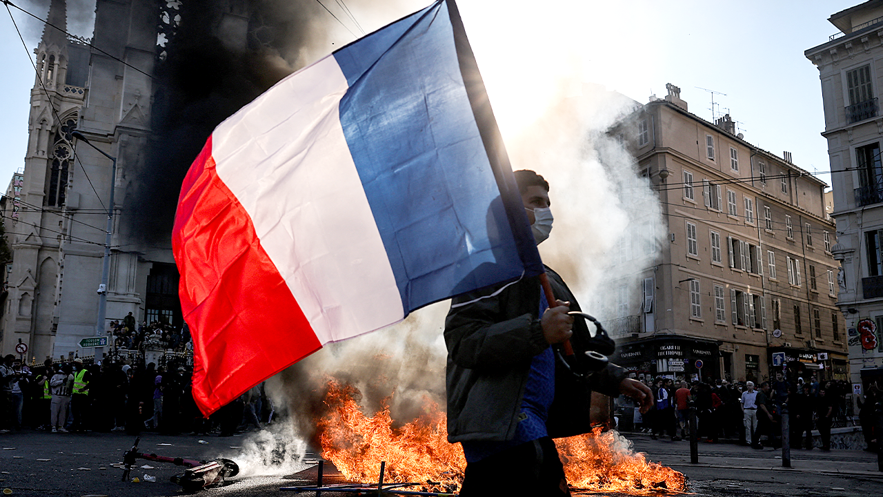 French AI entrepreneur claims that the protests in France indicate a 'dead end of socialism'