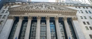 From Consumers to CEOs: Trust in the Economy Weakens as Inflation Takes Its Toll