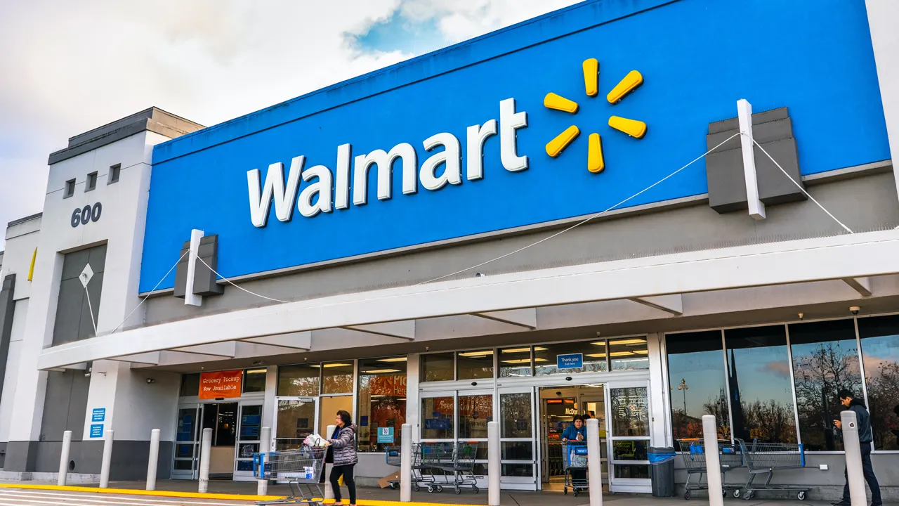 FTC looks into Delta, Uber, and Walmart for pricing based on surveillance.