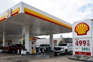 Gas prices fall before Halloween