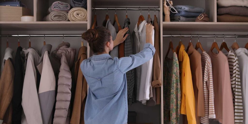 Google steps into your wardrobe to assist you in trying on clothes
