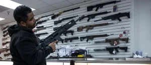 Gun Shop Owner Risks His Truck to Prevent Theft
