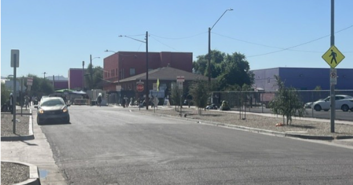 Health authorities discover a group of Tuberculosis cases affecting the homeless population.
