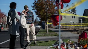 Hero who stopped Oregon school shooter named along with deceased teacher