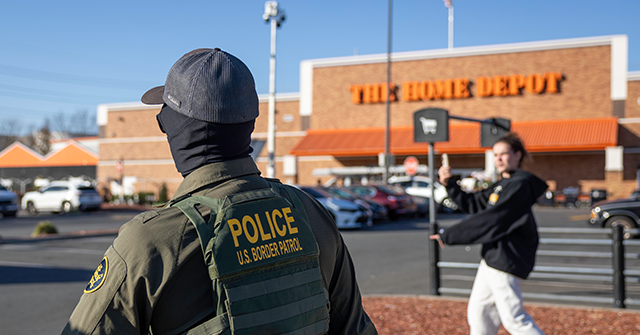 Homebuilders Report That Legal Workers Are Avoiding ICE