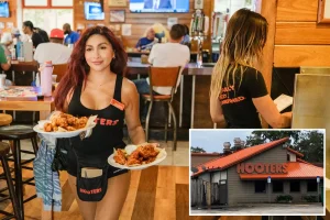 Hooters closes its final location in Jacksonville, Florida, following a bankruptcy reorganization.