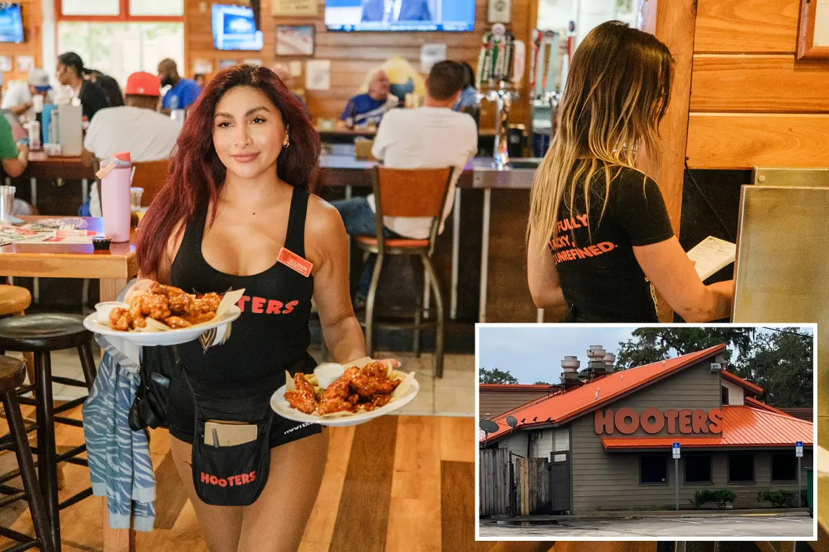 Hooters closes its final location in Jacksonville, Florida, following a bankruptcy reorganization.