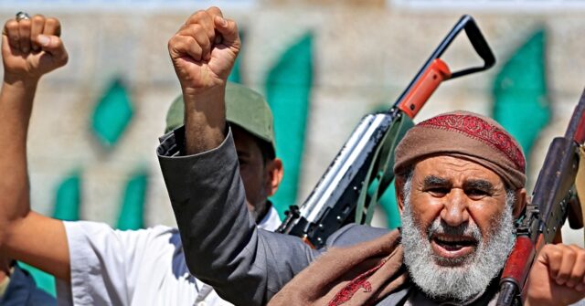 Houthis Report Missile Strikes on Saudi Airports, Leaving Three Dead