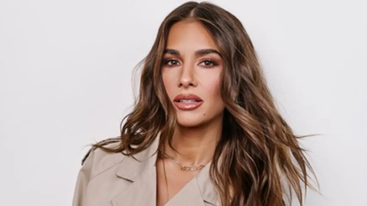 Jessie James Decker reveals what convinced her NFL star husband to marry her