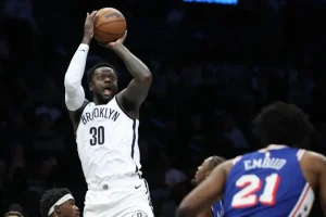 Julius Randle sets a strong example in the Nets' preseason victory against the 76ers