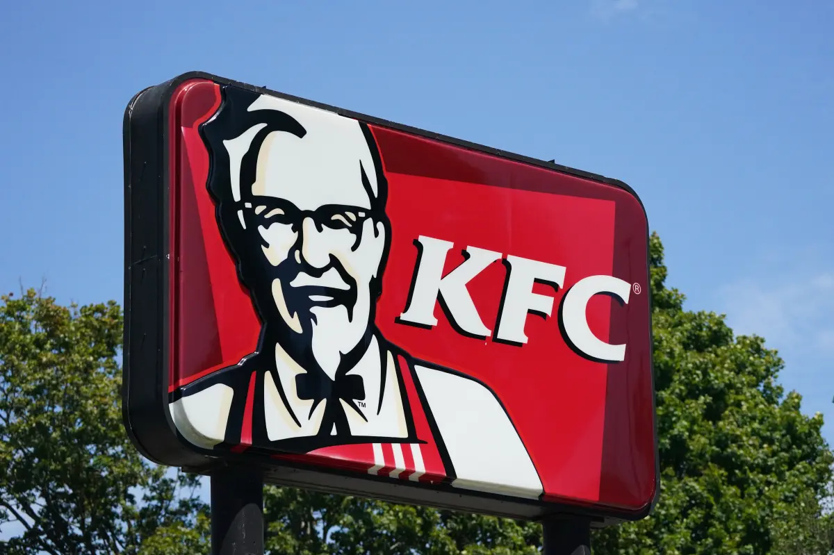 KFC picks Coca-Cola as its new drink partner, parting ways with PepsiCo.