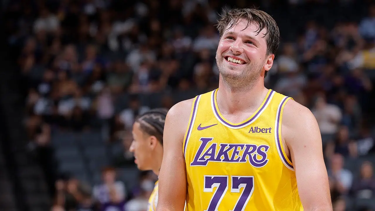 Luka Doncic purchases entire parking lot to provide free parking for Lakers fans at season opener