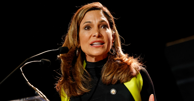 Maria Salazar Assures Support for Colombians