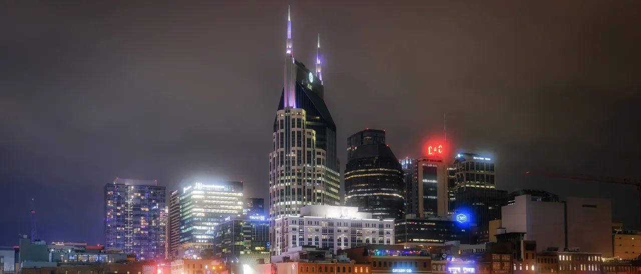 Middle Class Left Behind as Elites Move to Nashville