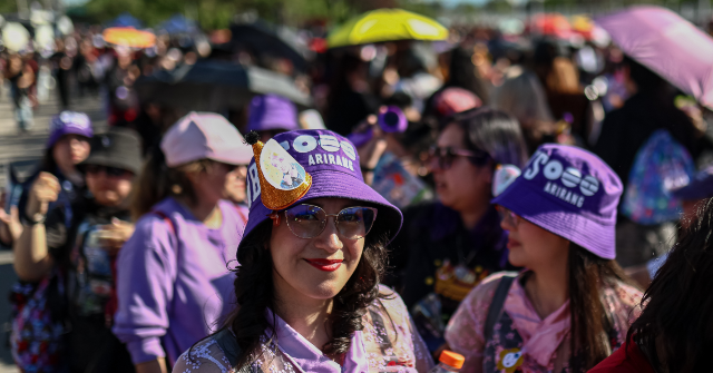 Military Police in Chile Commends BTS Fans for Their Outstanding Conduct at the Concert