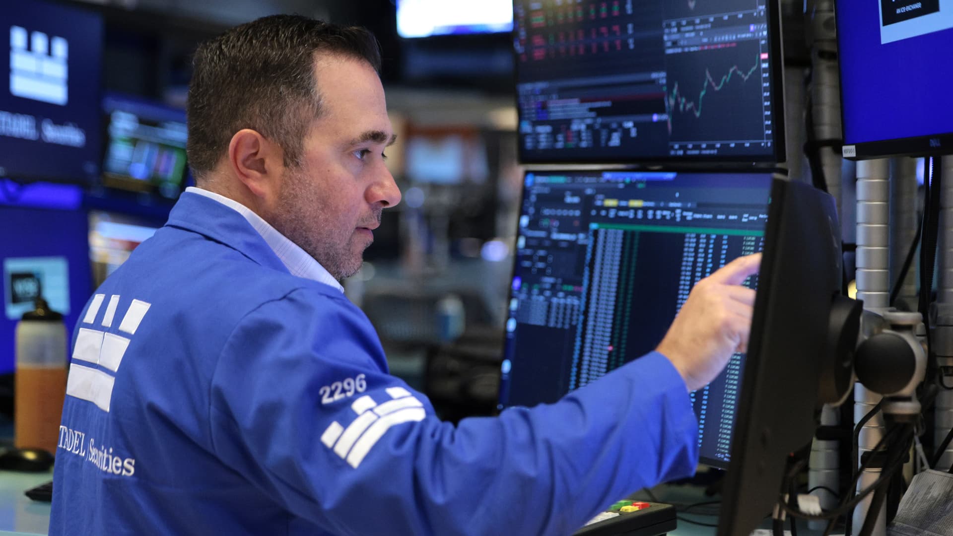 Nasdaq-100 futures drop 2% as Amazon and Intel decline following earnings reports: Live updates