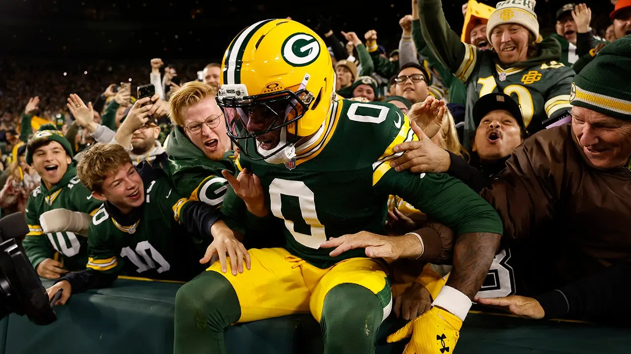 NFC East on the verge of another winless week as the Packers defeat the struggling Cowboys on Sunday night.