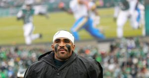 NFL 'Angry' at Eagles for Poor Handling of Jalen Hurts' Blood Clot Diagnosis